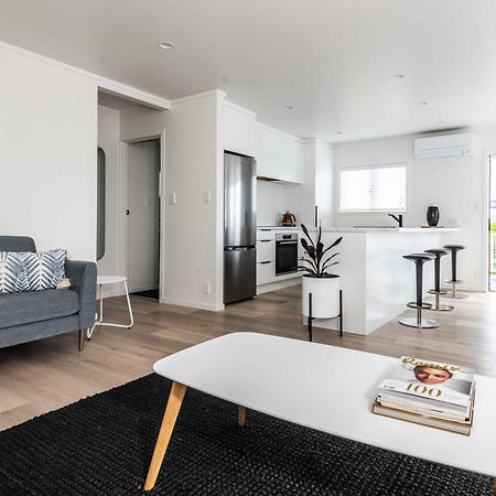 Awesome Beach House On Oceanview Road Mount Maunganui Extérieur photo